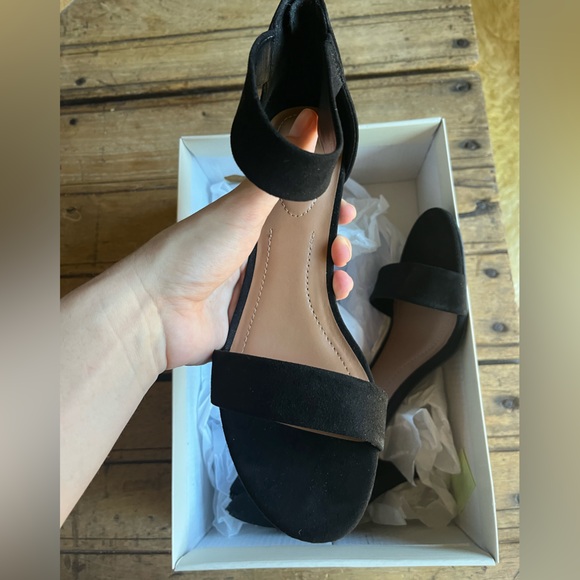 STYLE &Co heels black size 7 like new! Great condition - Picture 2 of 5